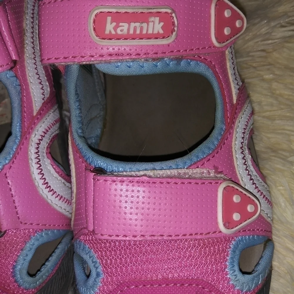 Kamik sea turtle